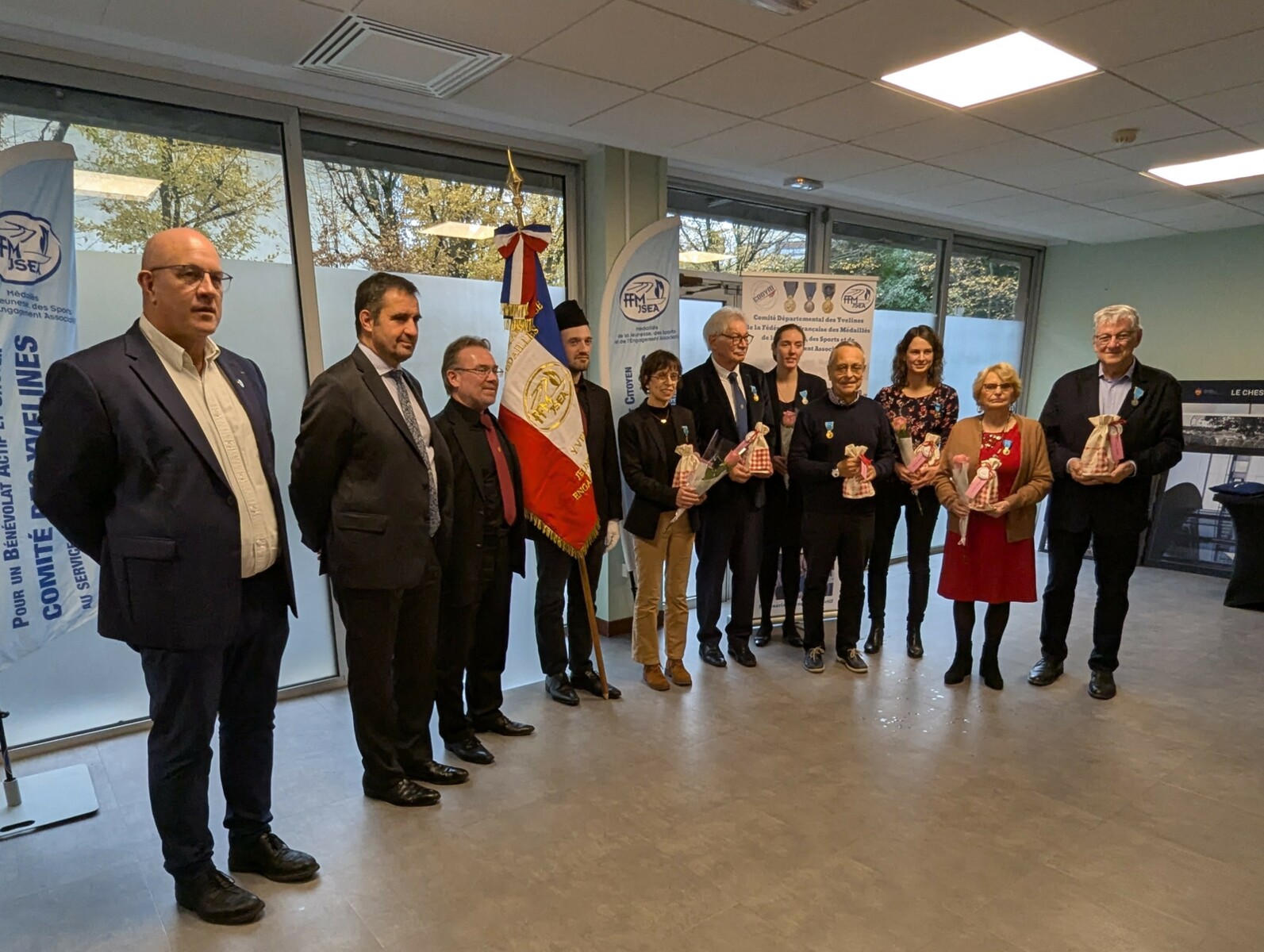 Cérémonie de Remise des Médailles de la Jeunesse, des Sports et de l'Engagement Associatif du 8 Novembre 2025 à la Mairie du Chesnay-Rocquencourt