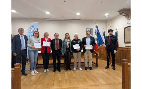 Cérémonie de Remise des Médailles de la Jeunesse, des Sports et de l'Engagement Associatif du 5 Juin 2025 à la Mairie de Chevreuse